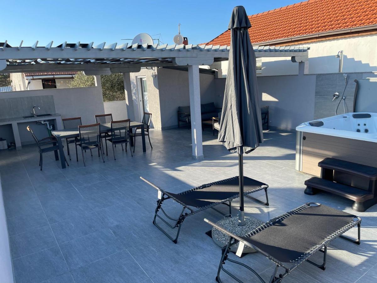 Vila Pedinka Villa Vir Esterno foto