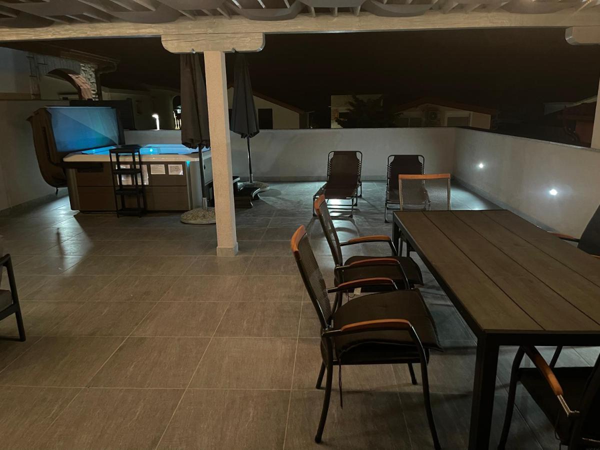 Vila Pedinka Villa Vir Esterno foto